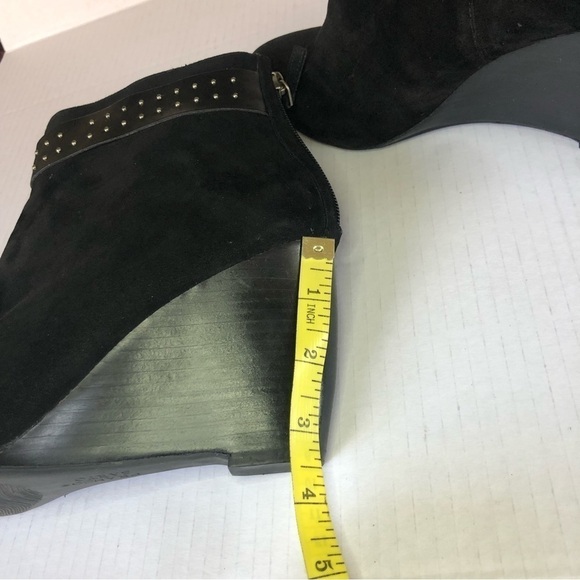 Franco Sarto Hardy Suede Studded Strap Wedge Heel Ankle Booties Size 9 - Picture 10 of 14